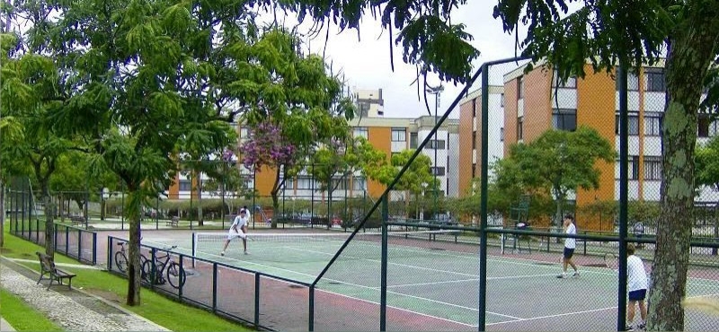 Quadra de Tênis Jardim Ambiental