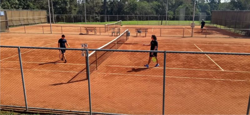 Quadra de Tênis Pública em Campo Largo
