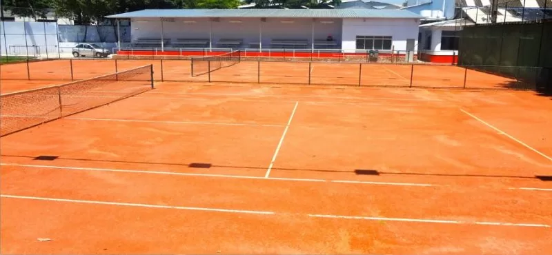 Quadra de Tênis no Centro Esportivo Tietê - SP